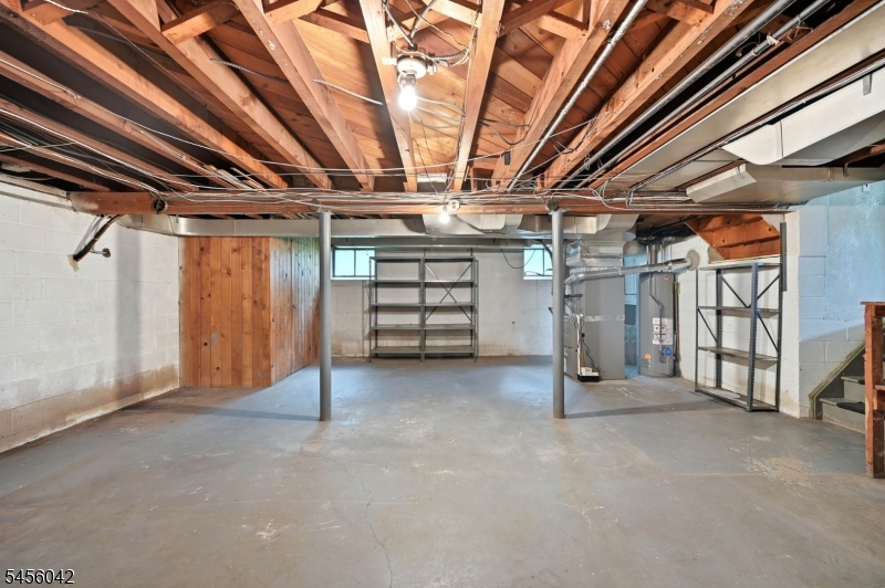 472 Cedar Hill Ave Property Photo 42