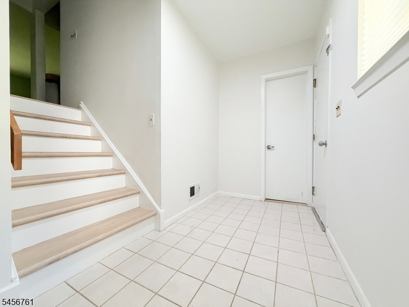 31 Lockley Ct Property Photo 6
