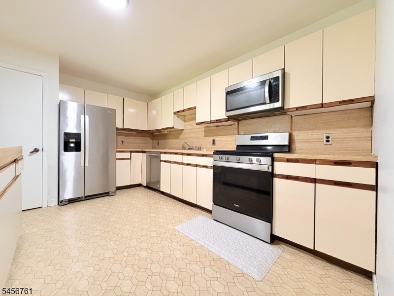 31 Lockley Ct Property Photo 11