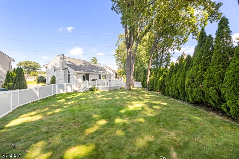 23 Zeim Dr Property Photo 5