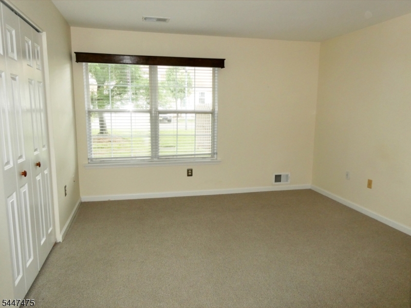 124 Winchester Way Property Photo 7