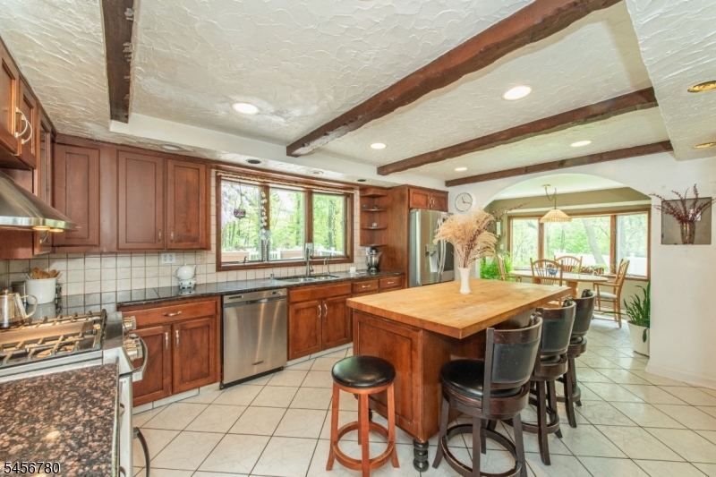 839 Rifle Camp Road Property Photo 12