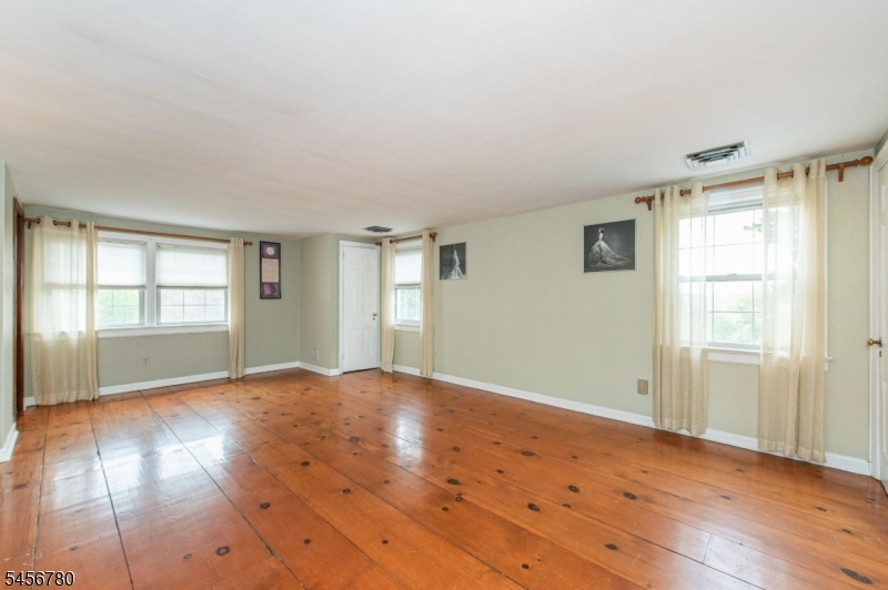 839 Rifle Camp Road Property Photo 28