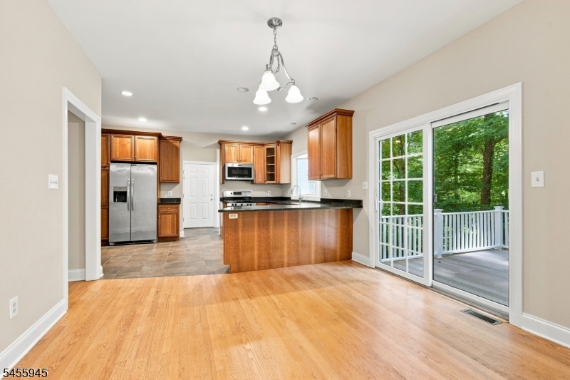 500 Openaki Rd Property Photo 10
