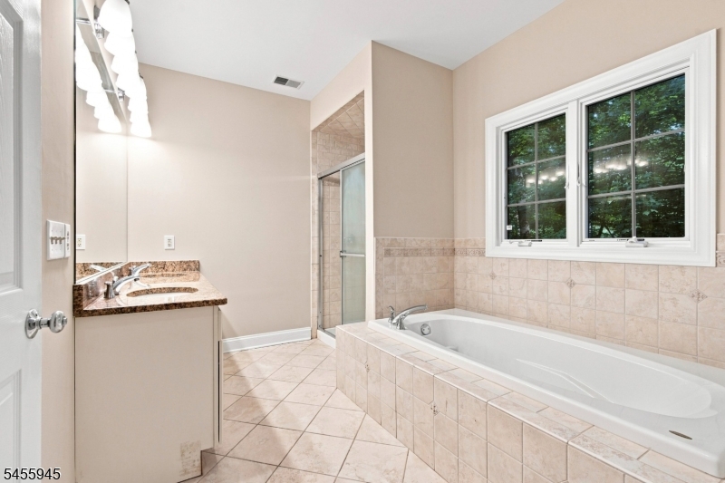500 Openaki Rd Property Photo 24