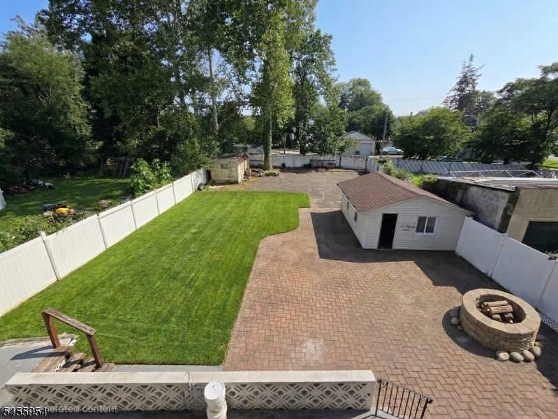 683 Mill St Property Photo 1