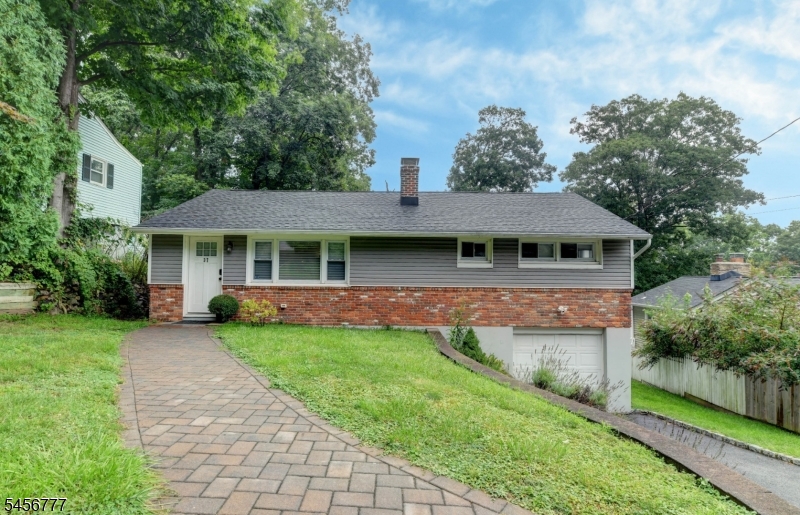 37 White Meadow Rd Property Photo 1