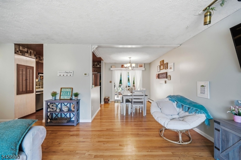 25 Elm Tree Rd Property Photo 4
