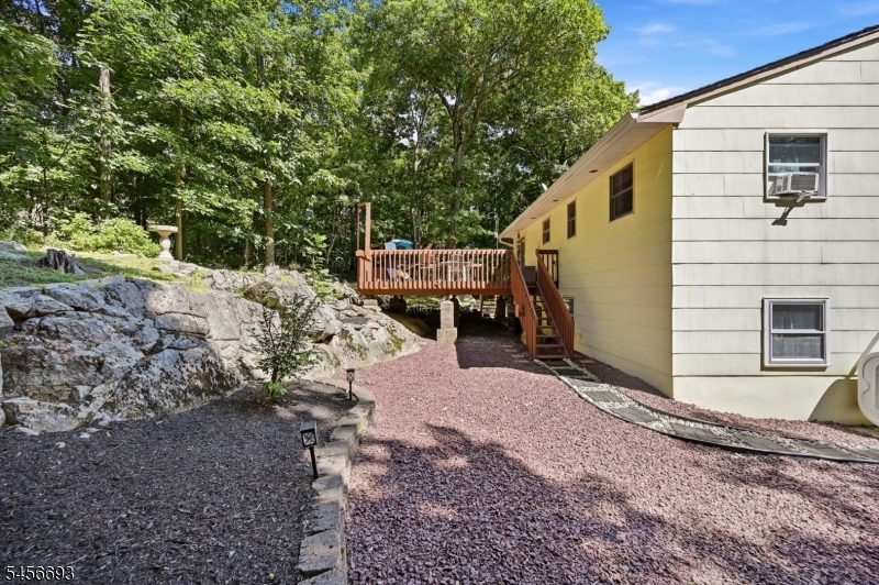 25 Elm Tree Rd Property Photo 19