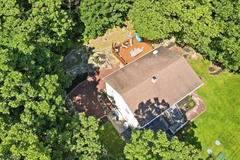 25 Elm Tree Rd Property Photo 24