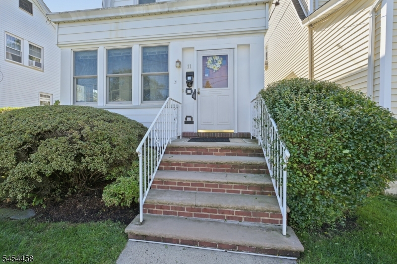 11 Concord Ave Property Photo 7