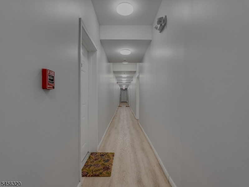 19 Market Street 401 Property Photo 11