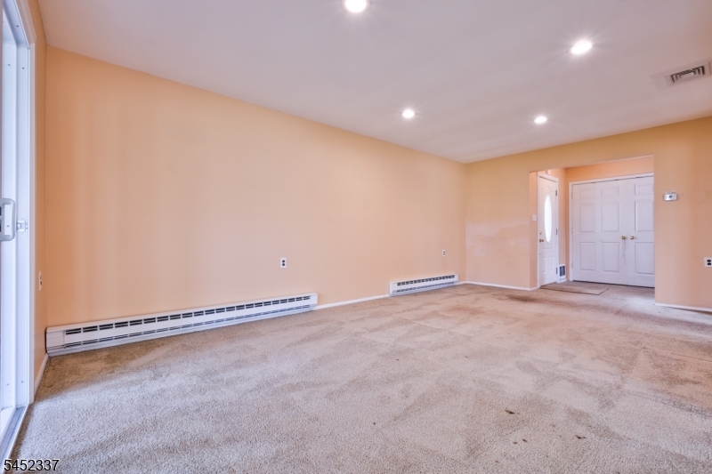 6 Phillips Rd Property Photo 5