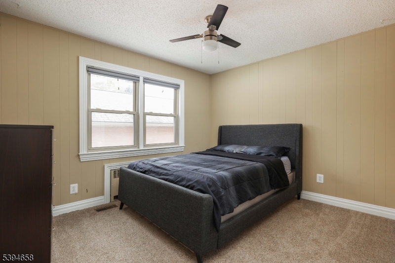 825 Dennis Pl Property Photo 10