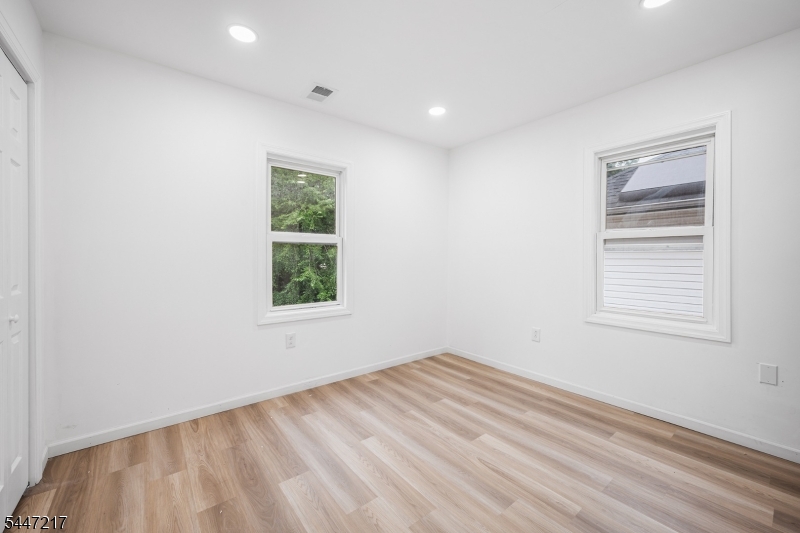 149 Summer Ave Property Photo 23