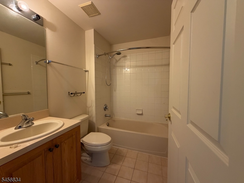 117 Crown Ct Property Photo 15