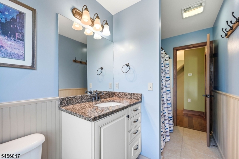 508 Maple Ln Property Photo 23