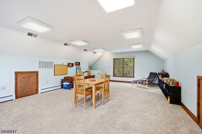 508 Maple Ln Property Photo 32