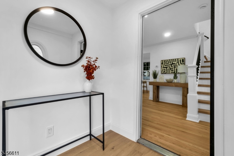 33 Wall St Property Photo 2