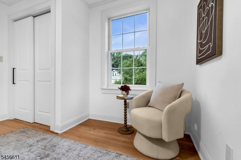 33 Wall St Property Photo 30