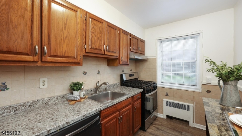 32 W Roselle Ave 32a Property Photo 10