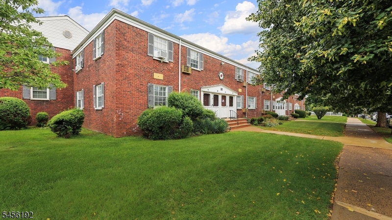 32 W Roselle Ave 32a Property Photo 18