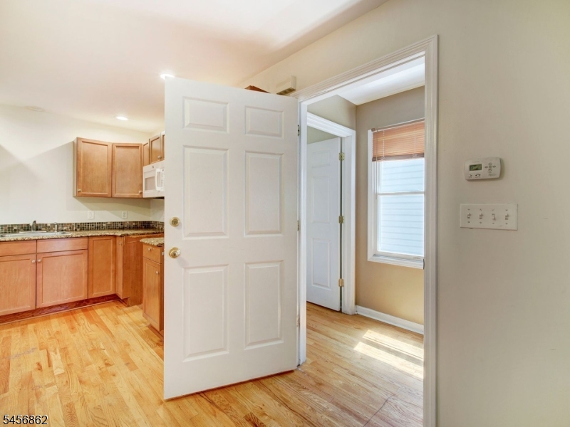 196 Lafayette Street Property Photo 8
