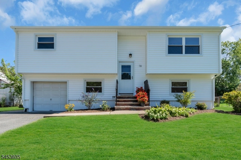 16 Alden Terrace Property Photo 1