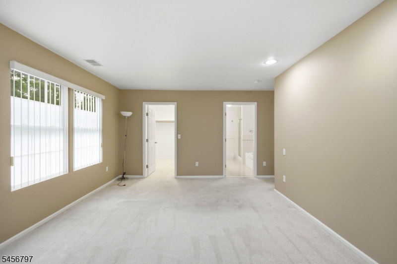 242 Hiawatha Blvd Property Photo 15