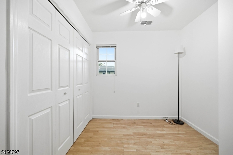 242 Hiawatha Blvd Property Photo 29