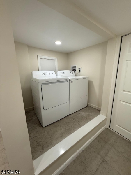 86 Farnham Ave Property Photo 21