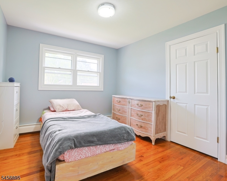 17 Corwin St Property Photo 8
