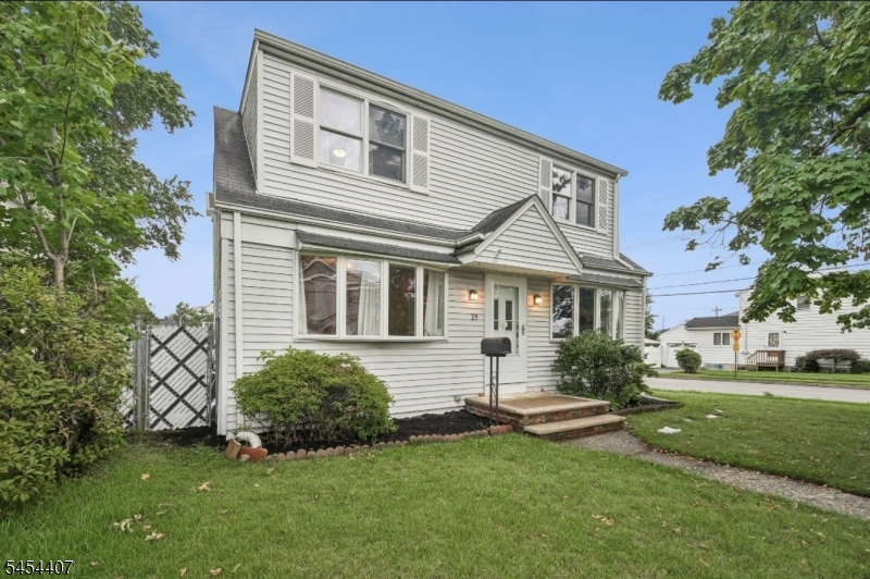29 Henry St Property Photo 1