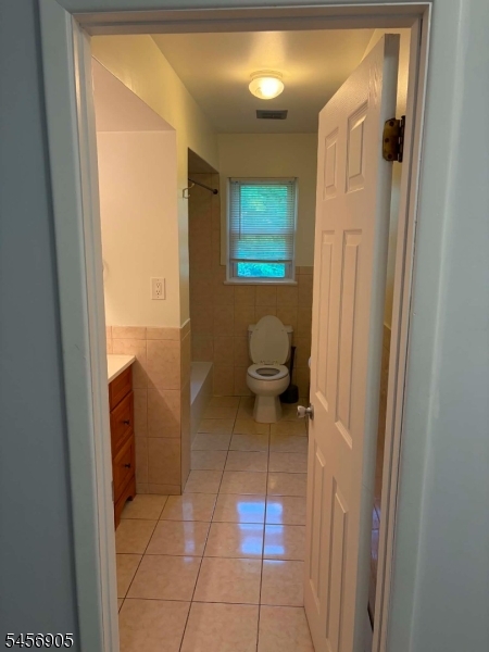 777 Bloomfield Ave Property Photo 3