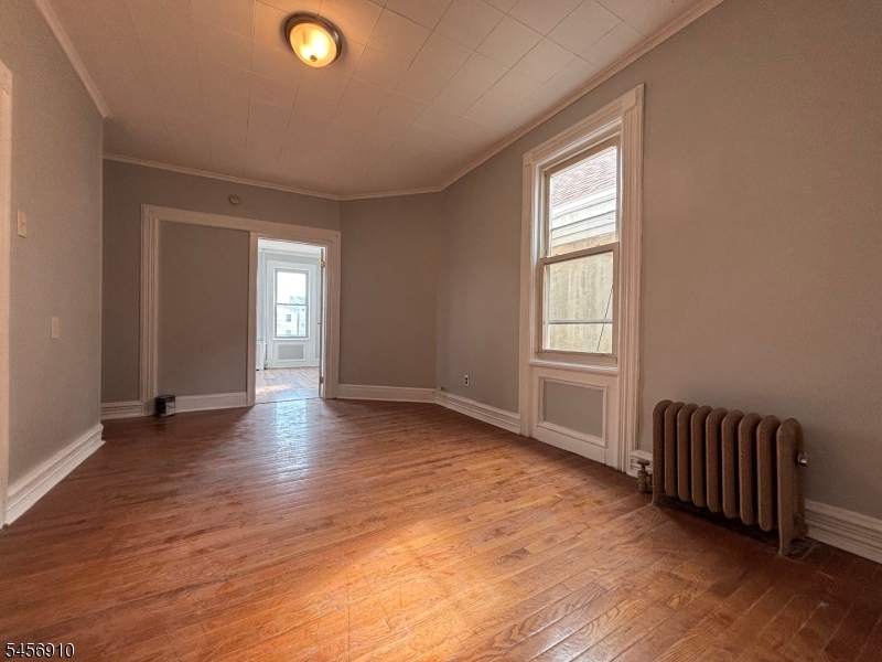 144 E Jersey St 2 Property Photo 1