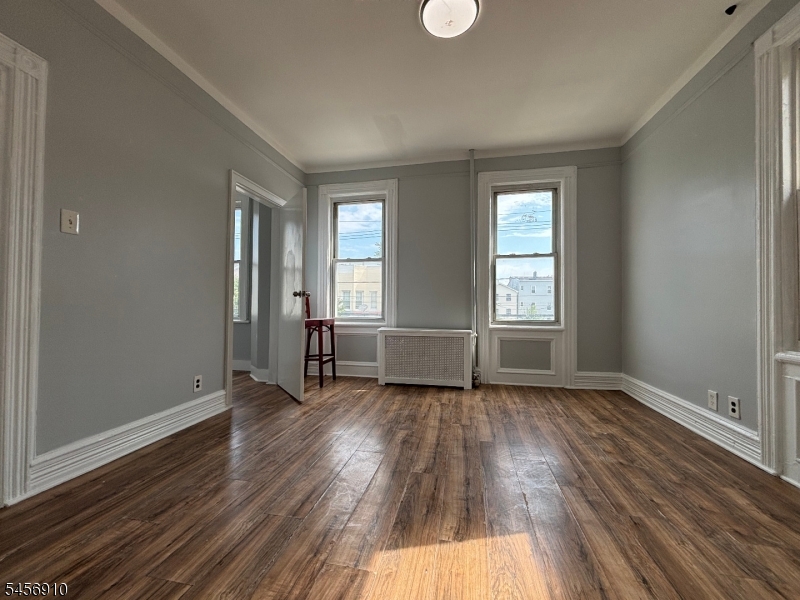144 E Jersey St 2 Property Photo 4