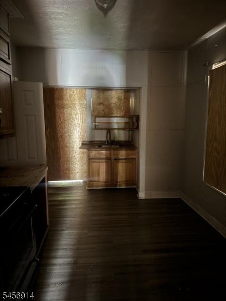 345 Harrison St Property Photo 5