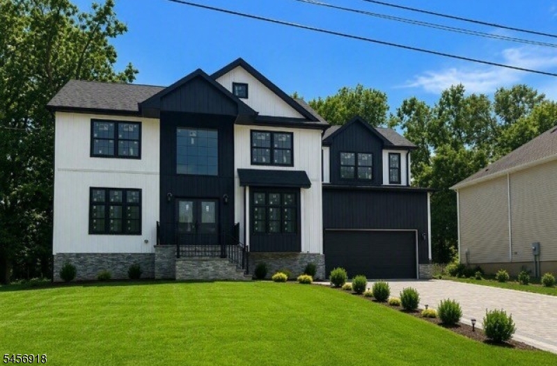 80 Gaywood Ave Property Photo 1