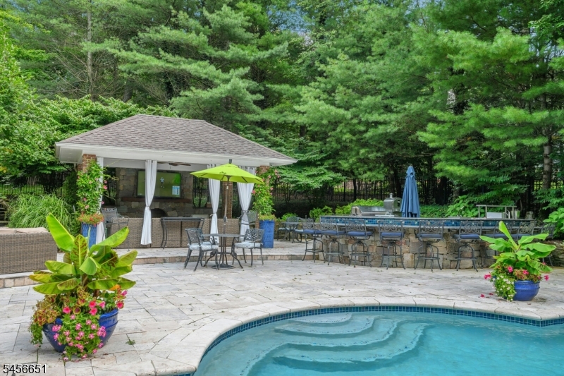 5 Deer Trail Property Photo 46