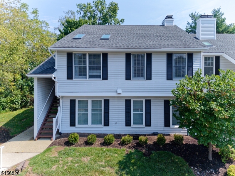 338 Phoebe Ct