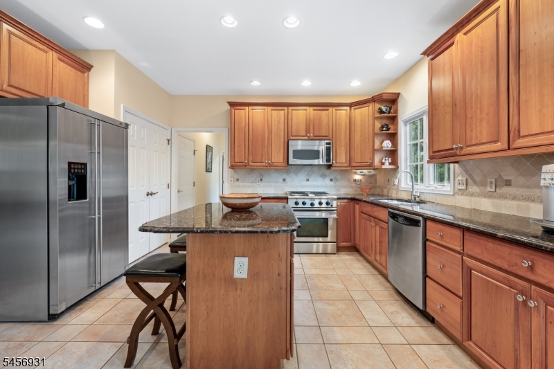 2 Daltrui Dr Property Photo 18