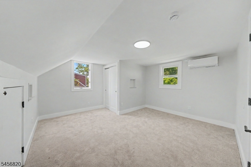 19 Ferndale Rd Property Photo 19