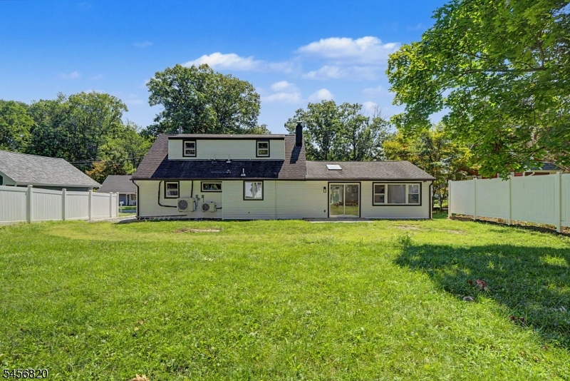 19 Ferndale Rd Property Photo 22