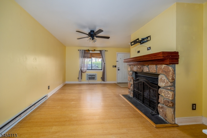 35 Great Gorge Ter 35 Property Photo 5