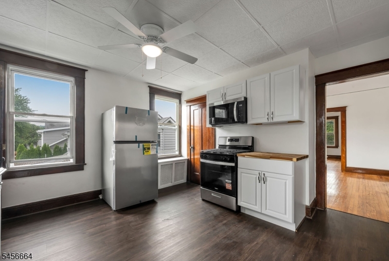 18 Lincoln Ave Unit 2 2 Property Photo 12
