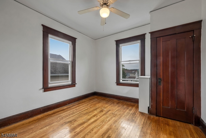 18 Lincoln Ave Unit 2 2 Property Photo 15