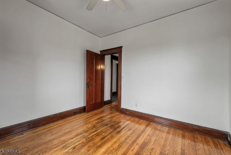18 Lincoln Ave Unit 2 2 Property Photo 16