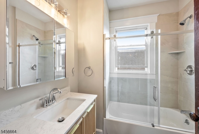 18 Lincoln Ave Unit 2 2 Property Photo 19