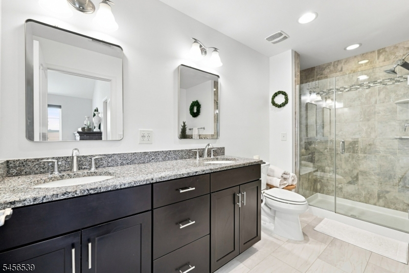 18 Blazingstar Way Property Photo 28