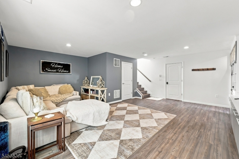 18 Blazingstar Way Property Photo 38